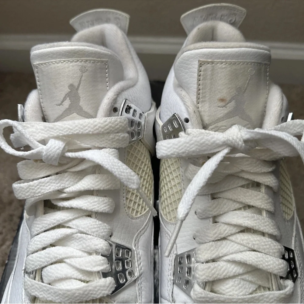 Air Jordan 4 Retro Pure Money White/Metallic Silver Size 9